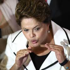 Dilma contratou cubanos mais uma vez